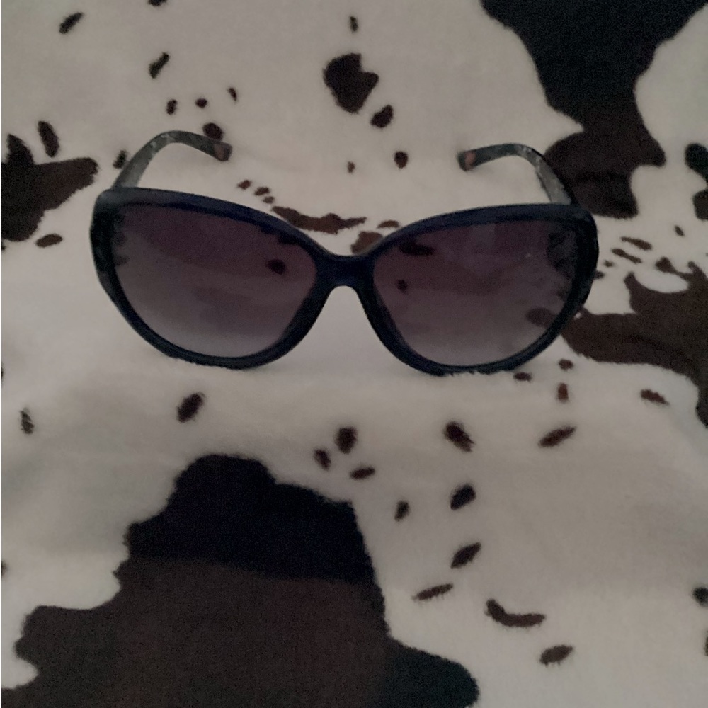 💋💕Ted Baker Sunglasses😎✌️